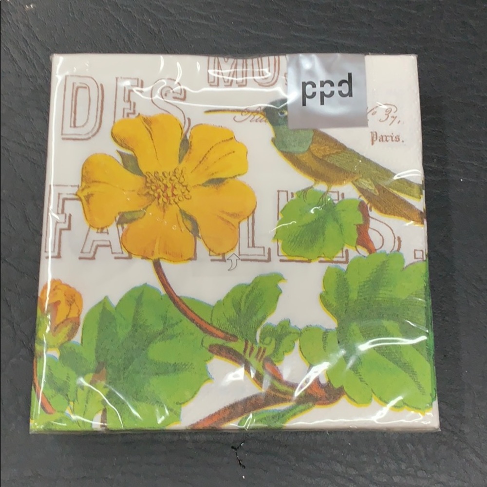 2 pkgs Morning Flower Napkins